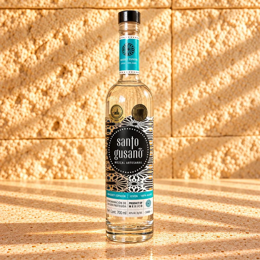 Mezcal Santo Gusano 40 %
