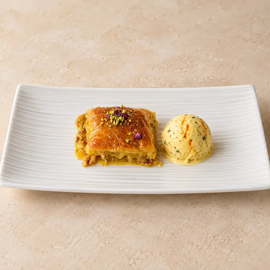 Baklava mit Safraneis